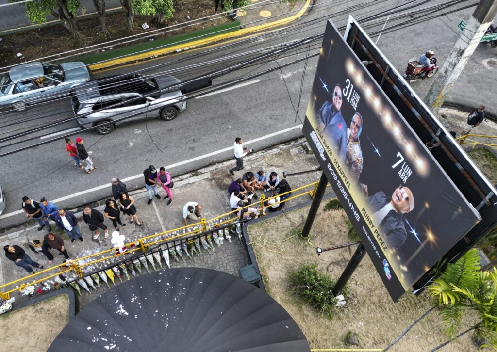 Sube a 225 cifra de muertos por derrumbe de discoteca en República Dominicana