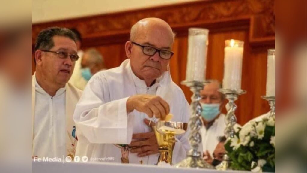 Denuncian que sacerdote de 80 años cumple nueve meses preso e incomunicado en Nicaragua