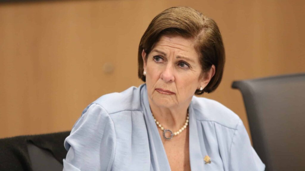 Pilar Cisneros, diputada oficialista de Costa Rica,  denuncia que Nicaragua exporta más de 2.000 millones de dólares con oro extraído ilegalmente de territorio tico