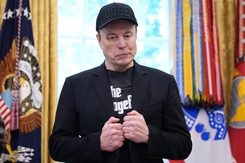 Elon Musk revienta contra el proyecto de ley fiscal de Trump: Es una «abominación repugnante»