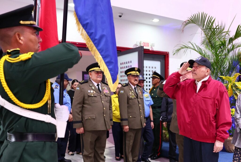Daniel Ortega reaparece en público y compara redadas en EE. UU. con «persecución nazi» 
