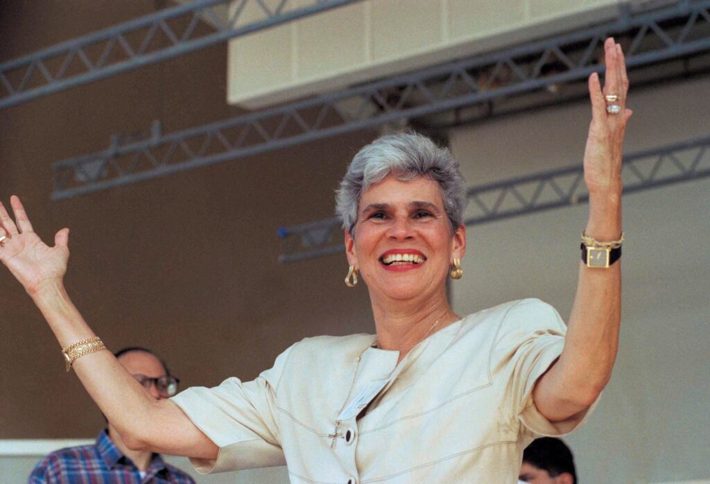 Fallece Doña Violeta Barrios de Chamorro, expresidenta de Nicaragua y símbolo de la Paz y la democracia