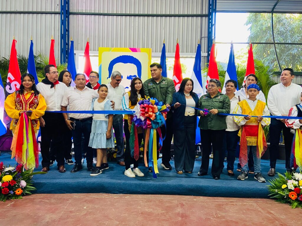 Inauguran colegio Bismarck Martínez en propiedad robada a monjas en Jinotepe
