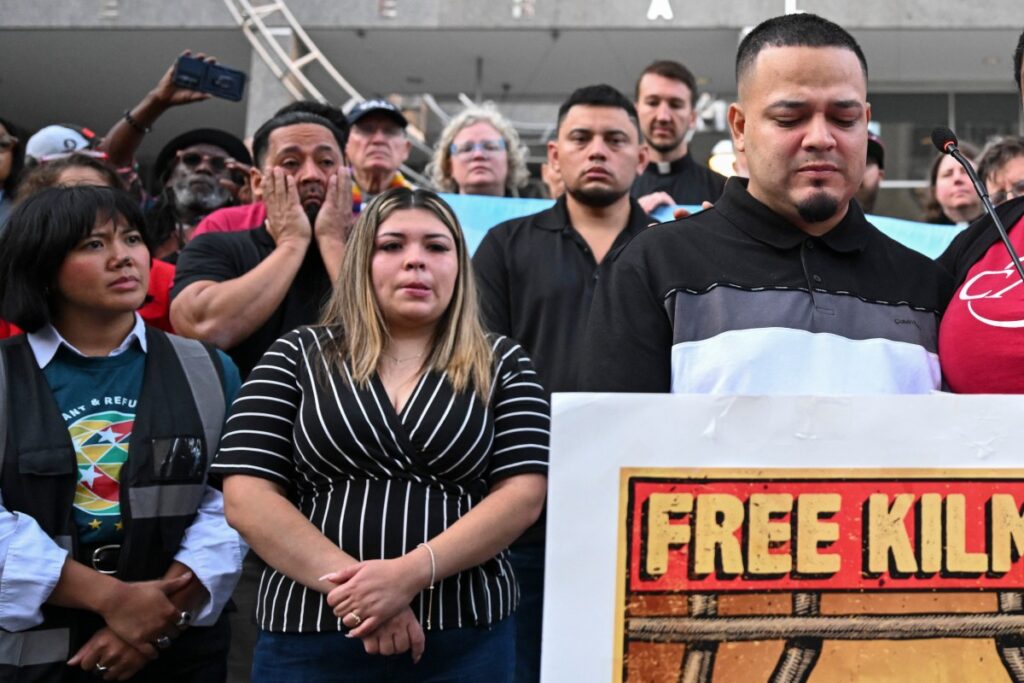 Salvadoreño símbolo de política migratoria de Trump vuelve a ser detenido en EE.UU.