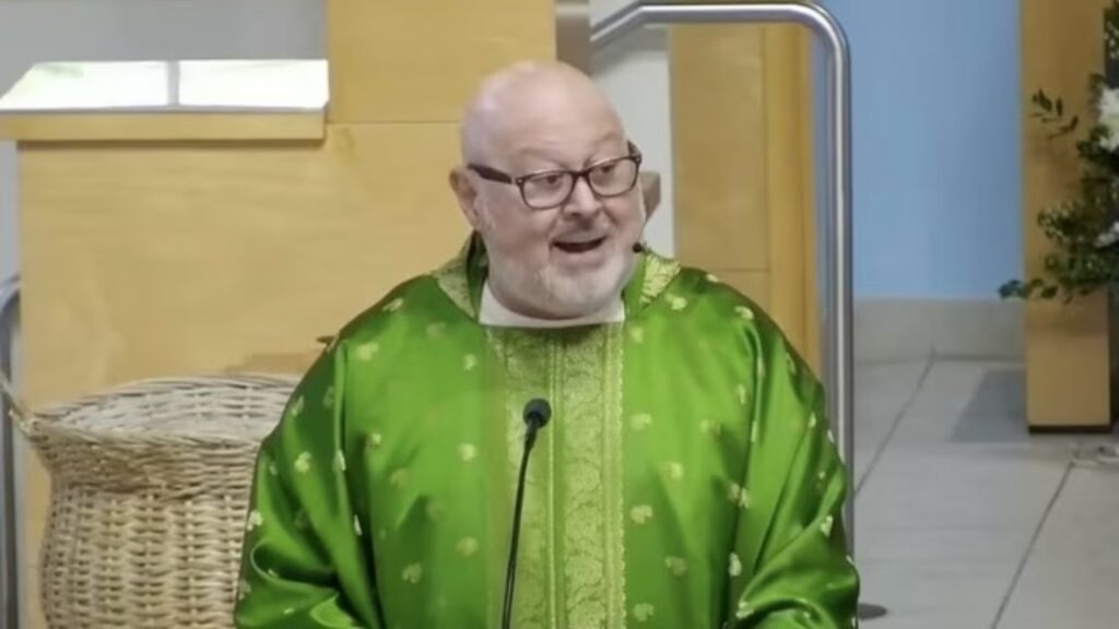 Padre Marcos Somarriba: «Quien habla de paz no puede ser violento»