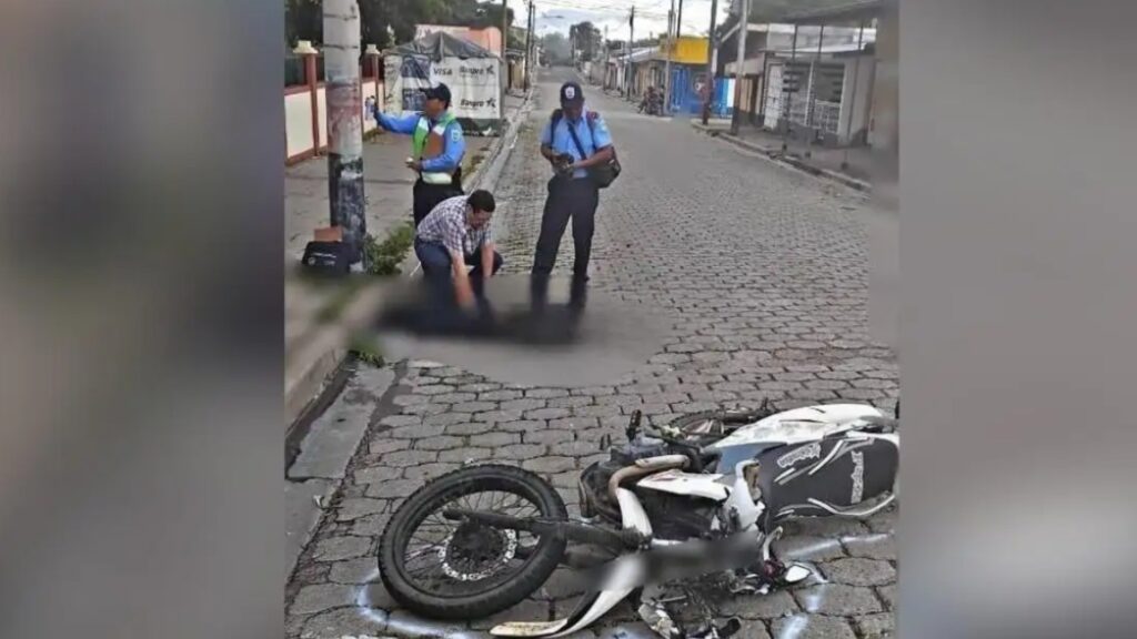 Tragedia en Madriz: Joven de 20 años muere al chocar su moto contra un poste