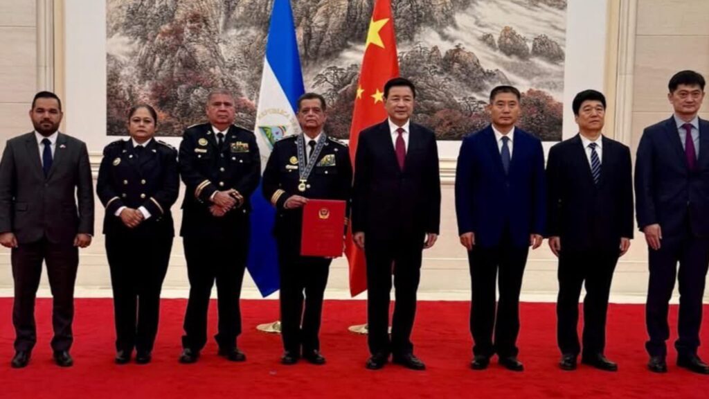 Francisco Díaz refuerza aparato represor en Nicaragua con ayuda de China