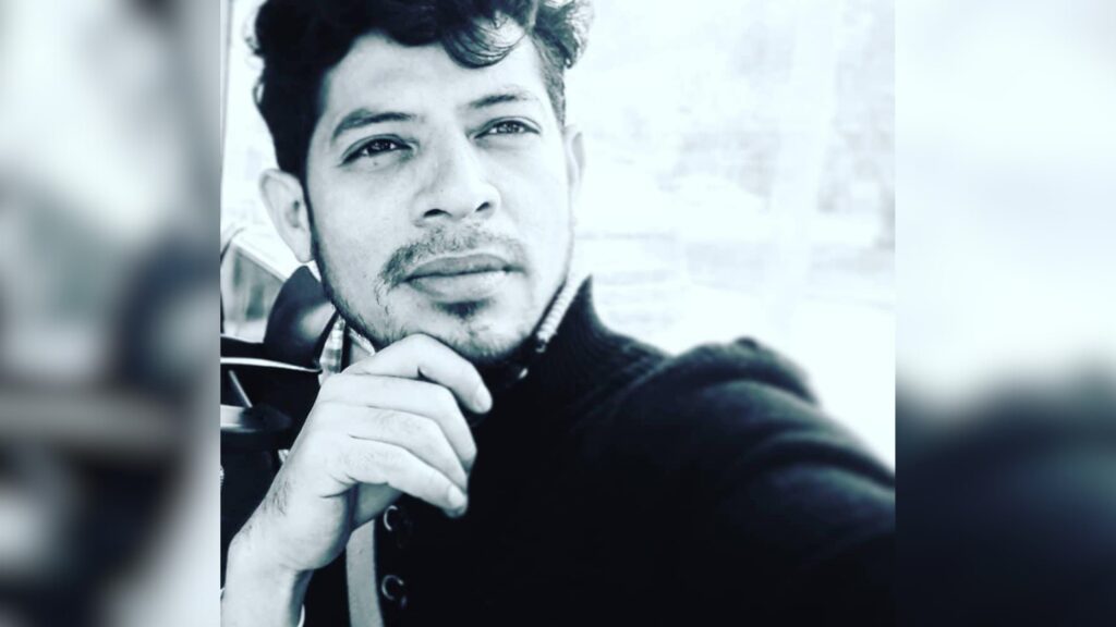 Mel Chavarría: el poeta en el exilio que denuncia la represión en Nicaragua