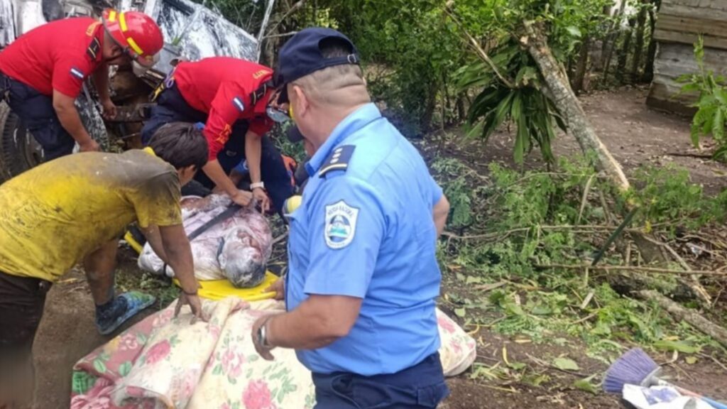 Conductor se duerme al volante y provoca accidente en Jinotepe: 10 personas quedan heridas