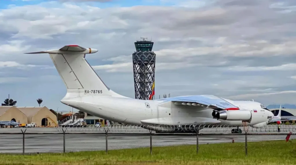 Avión carguero ruso sancionado por EE. UU. aterriza en Managua tras escala en Cuba y Venezuela