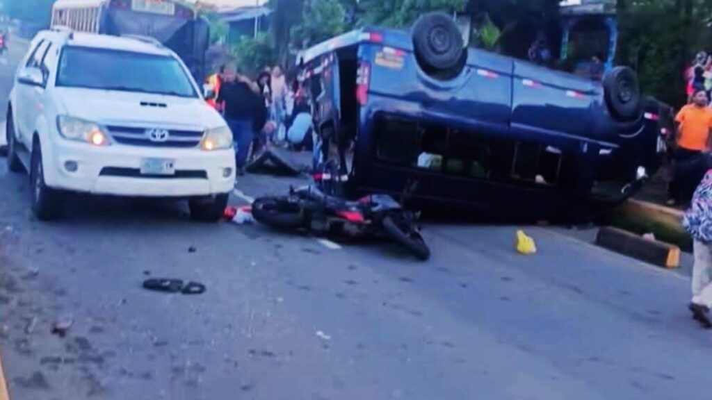 Accidente de autobús en Masaya deja 10 lesionados