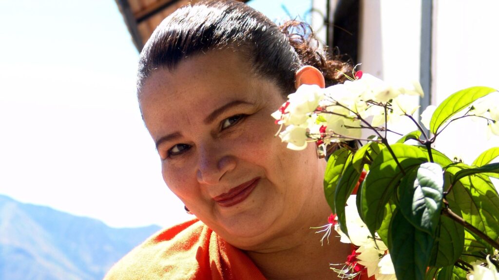 Así se desarrollan las honras fúnebres de la cantante nicaragüense Norma Helena Gadea