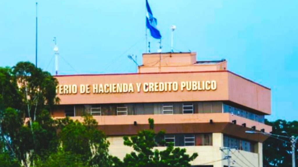 Nuevo movimiento en Hacienda: Nombran a Mario Absalón Delgado como secretario general de Finanzas