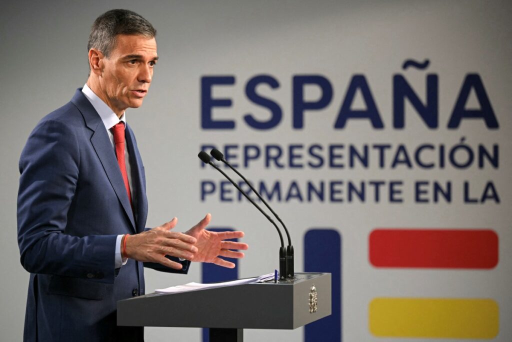 Medio millón de inmigrantes serán regularizados en España, la mayoría latinoamericanos