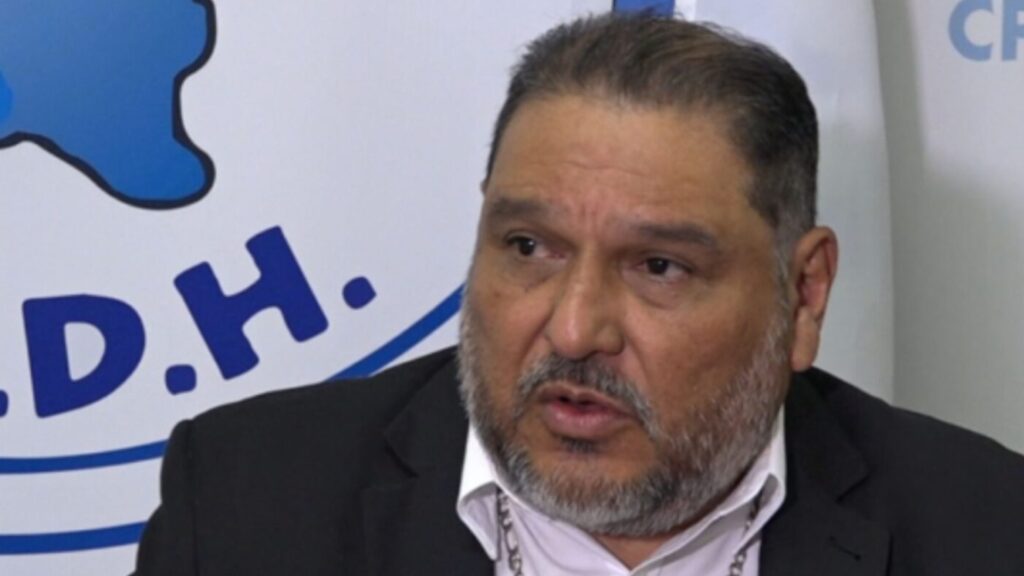 Hija de José Manuel Urbina denuncia que su padre sigue preso pese a cumplir condena