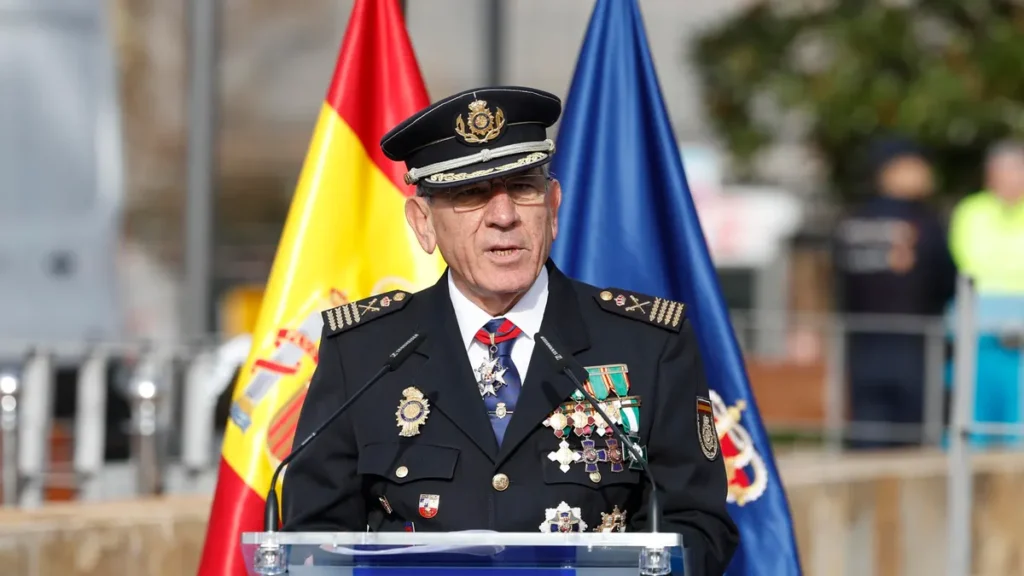 El jefe operativo de la Policía Nacional española dimite tras ser denunciado por violación a una subalterna