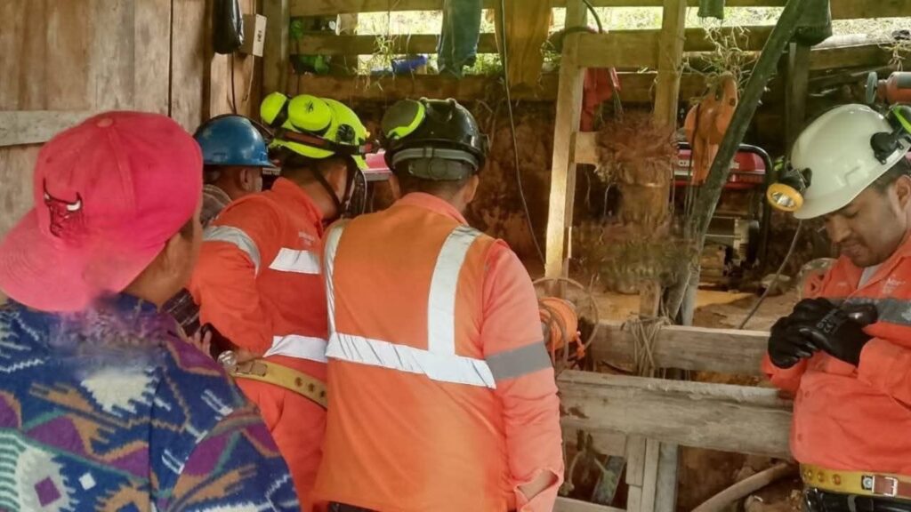 Muere otro minero artesanal en Bonanza tras caer en pozo de más de 100 pies de profundidad