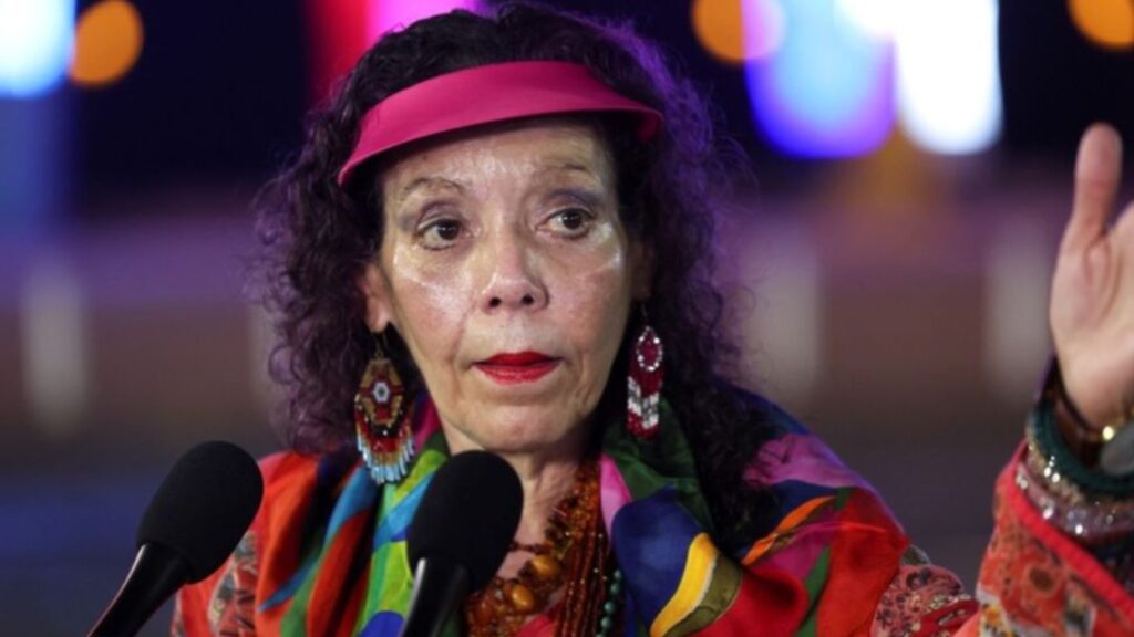 Rosario Murillo responde a Báez y acusa de «mentirosos» a cristianos que cuestionan al régimen