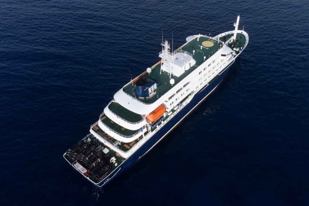 Qué es la cepa de los Andes, la variante que contagió a varios pasajeros de un crucero varado en Cabo Verde