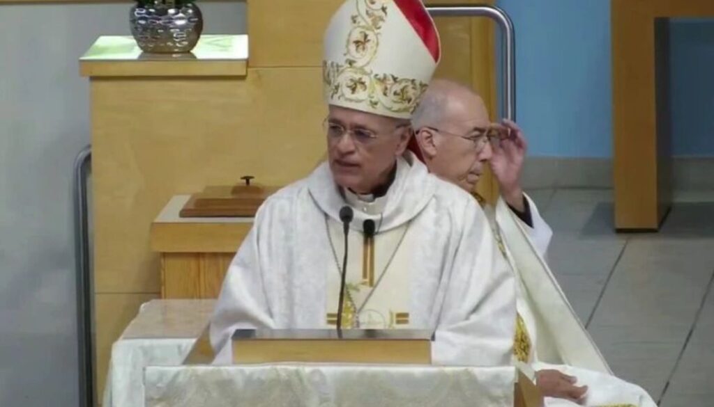 Obispo Báez llama a no desesperarse ante «la irracionalidad de la violencia»