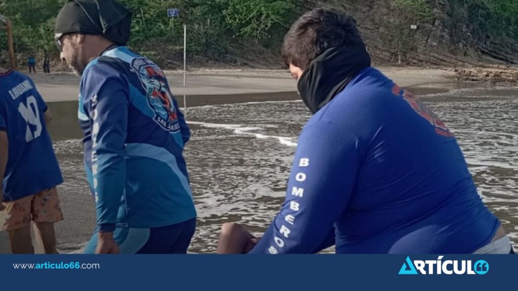 Recuperan cuerpo de adolescente en playa Majagual y  continúa búsqueda de su hermano