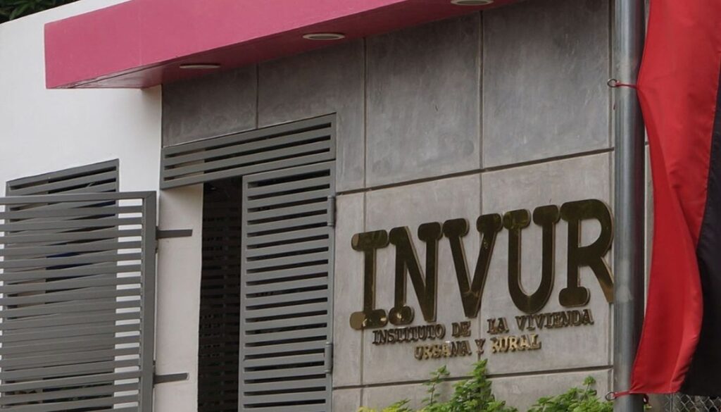 Traspasan una propiedad en León al Instituto de la Vivienda Urbana y Rural