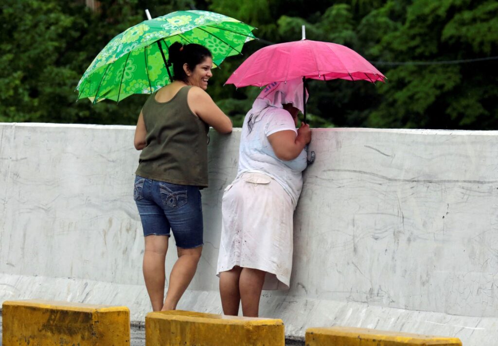Embajada de EEUU emite alerta meteorológica por el paso de la tormenta tropical Cristina