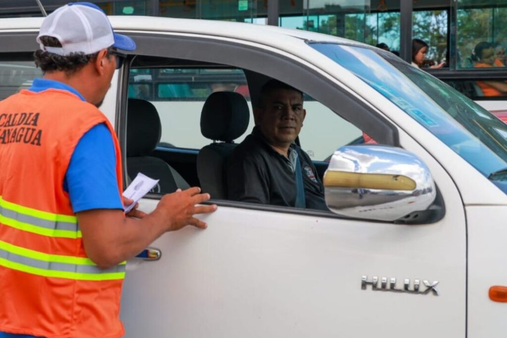 Alcaldía de Managua retendrá vehículos e impondrá multas de hasta 50 mil córdobas por botar basura