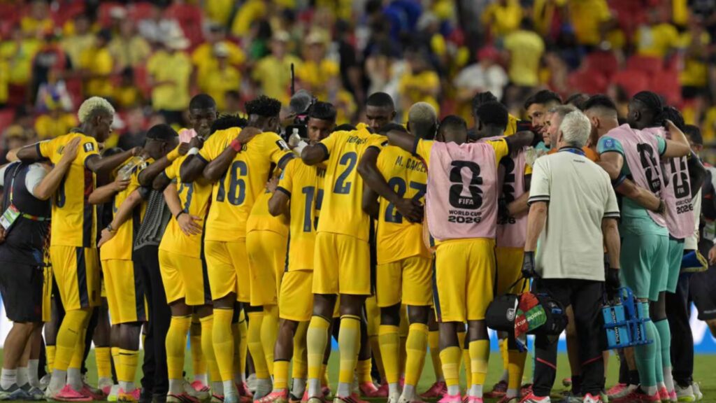 Ecuador hace valer su canto de resistencia ante Alemania y avanza en el Mundial