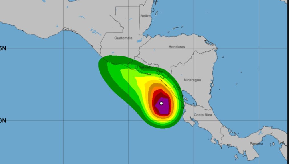 Tormenta tropical Cristina avanza frente a Nicaragua: pronostican más lluvias y marejadas en el Pacífico