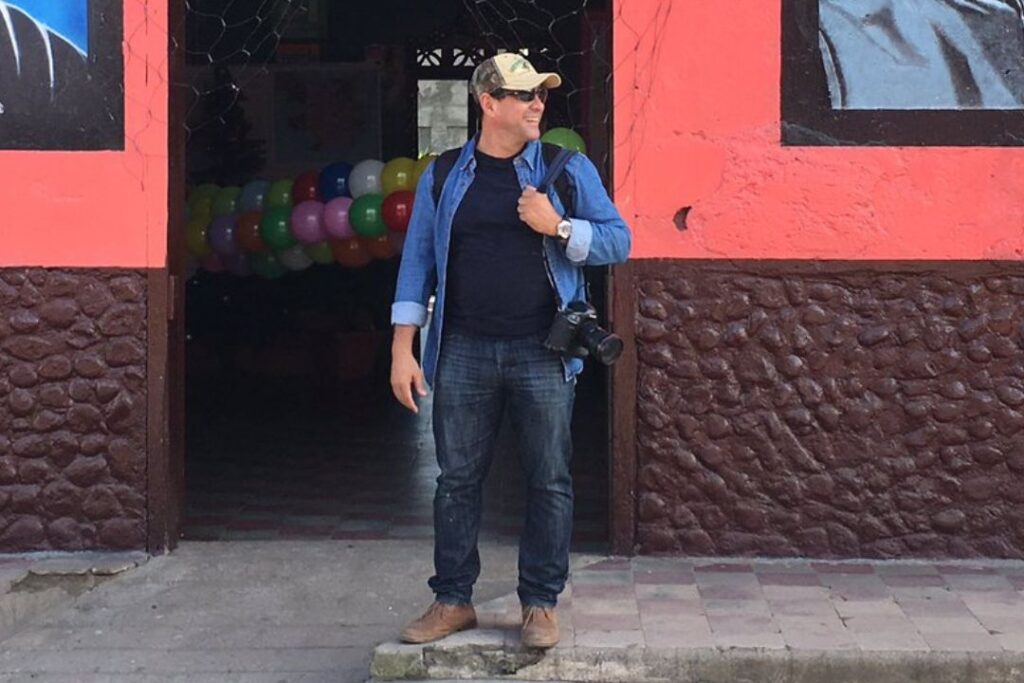 «Ver esa publicación me partió el alma», dice Oswaldo Rivas sobre el anuncio de su casa en venta