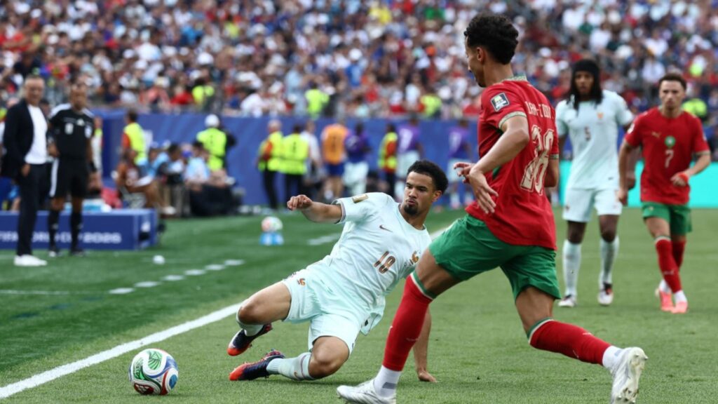Francia pasa a la semifinal del Mundial al vencer 2-0 a Marruecos