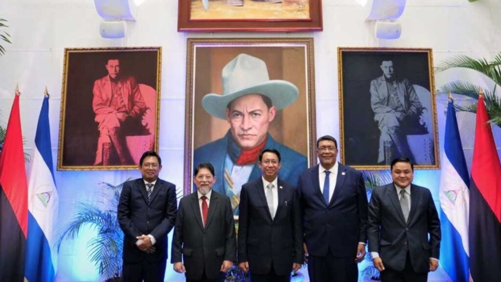 Régimen de Nicaragua reconoce al nuevo embajador de Myanmar