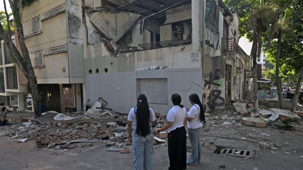 Terremoto sacude a Colombia y se siente en Ecuador, Panamá y Venezuela