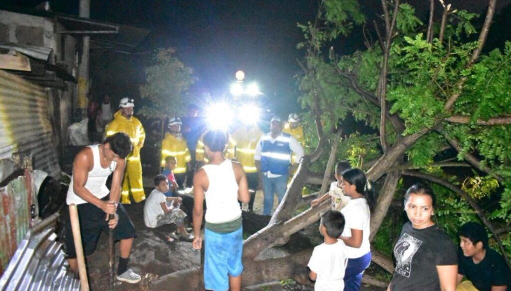 Torbellino causó destrozos en Nagarote: 35 viviendas quedaron sin techo