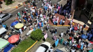 Terremoto de magnitud 7.7 sacude Panamá y activan alerta de tsunami